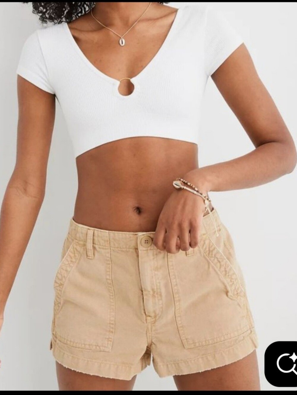 Aerie Wander Shorts Khaki ** Medium ** EUC!!!